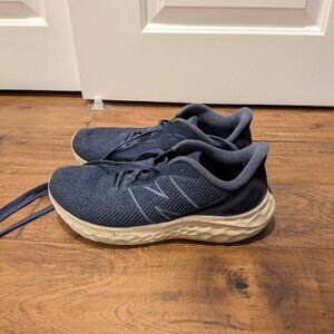 New Balance men's Fresh Foam Arishi sneakers - blue white, 7.5